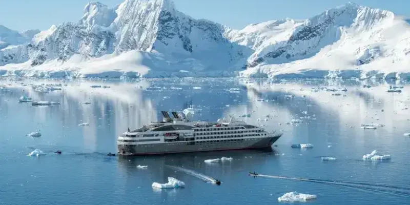 ANTARCTICA-BOAT-CRUISES-image ANTARCTICA-BOAT-CRUISES-image