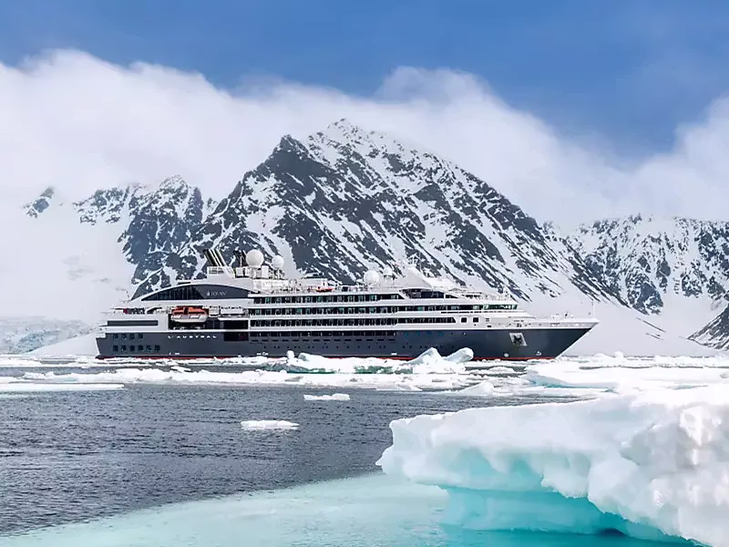 LAUSTRAL-ship-ponant-expedition copy