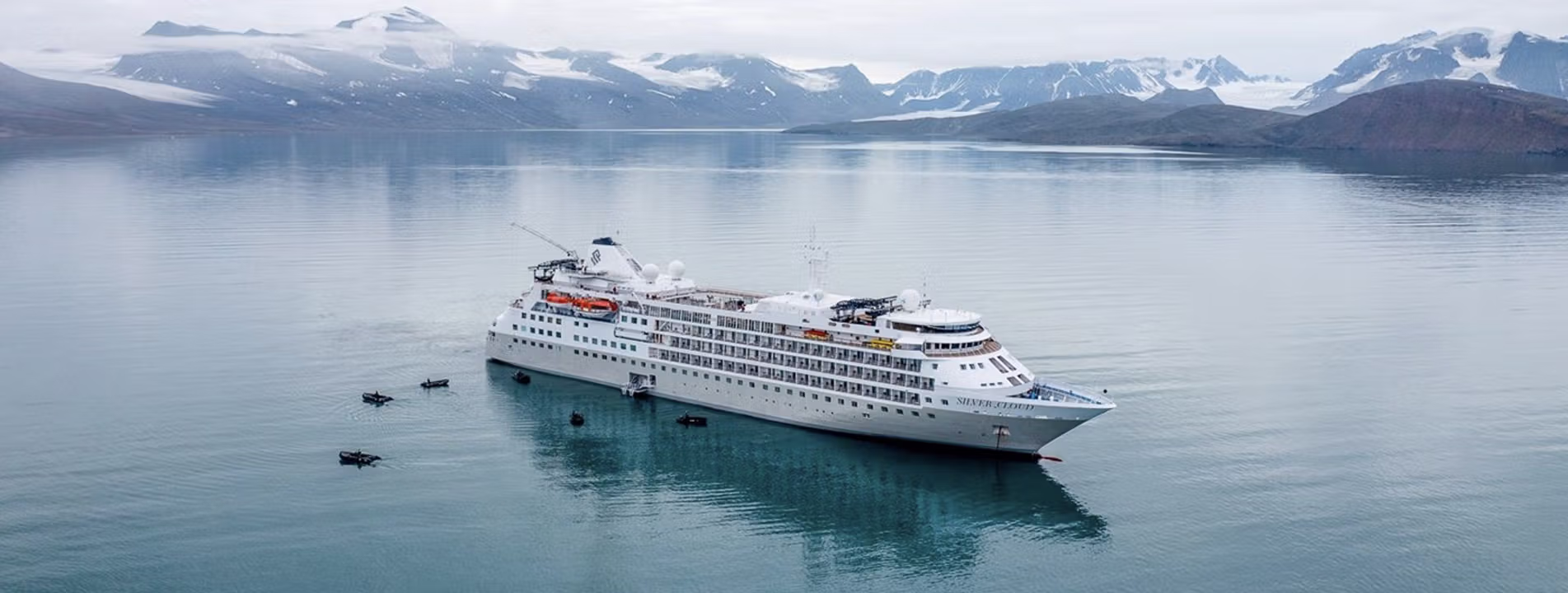 SILVER CLOUD ship side profile slider image