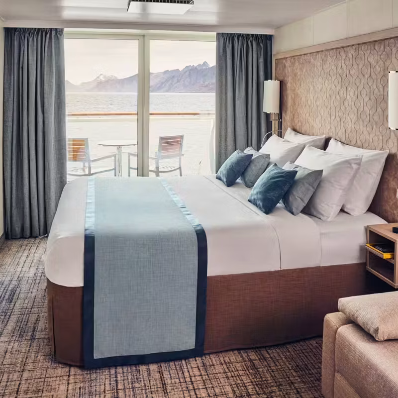 NG ENDURANCE cabins image small NG ENDURANCE cabins image small