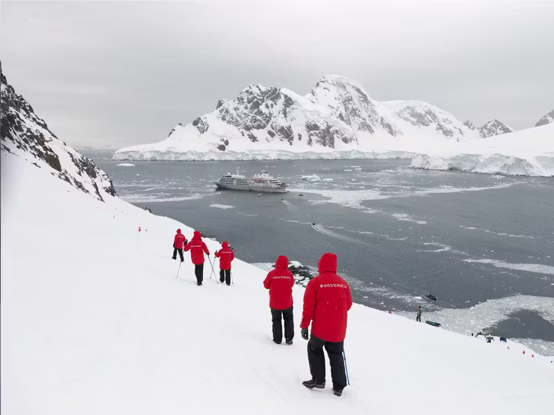 SILVER WIND ship and passenger walk on ice