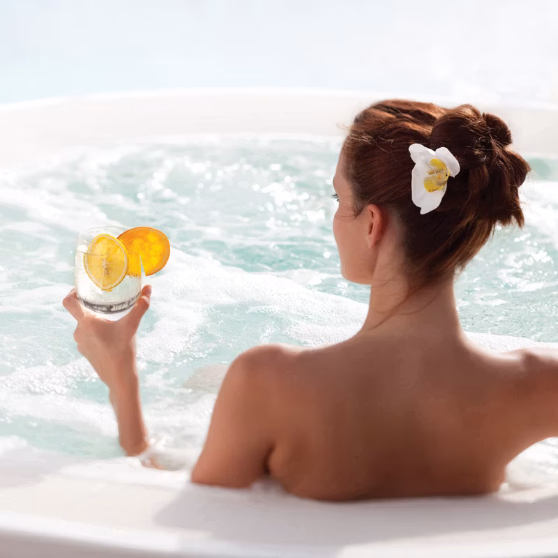 SILVER_WIND_JACUZZI