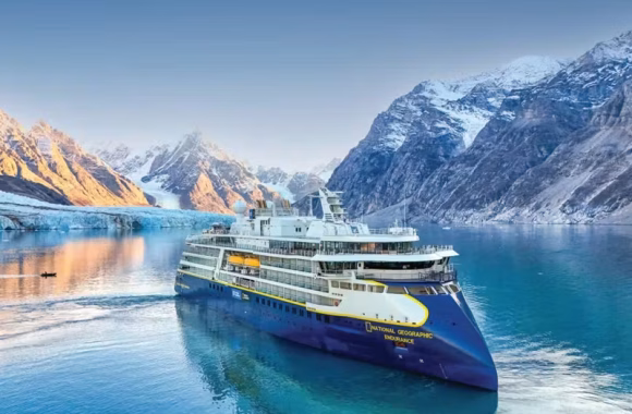 NATIONAL-GEOGRAPHIC-ENDURANCE-FAQs-aerial-Antarctica-image